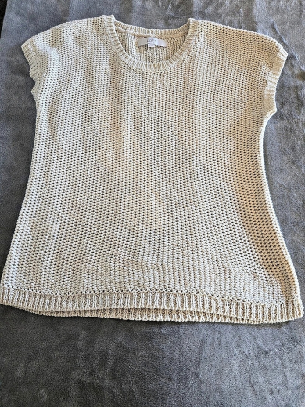LOFT Knit Sweater Vest in Cream Size Medium Like New